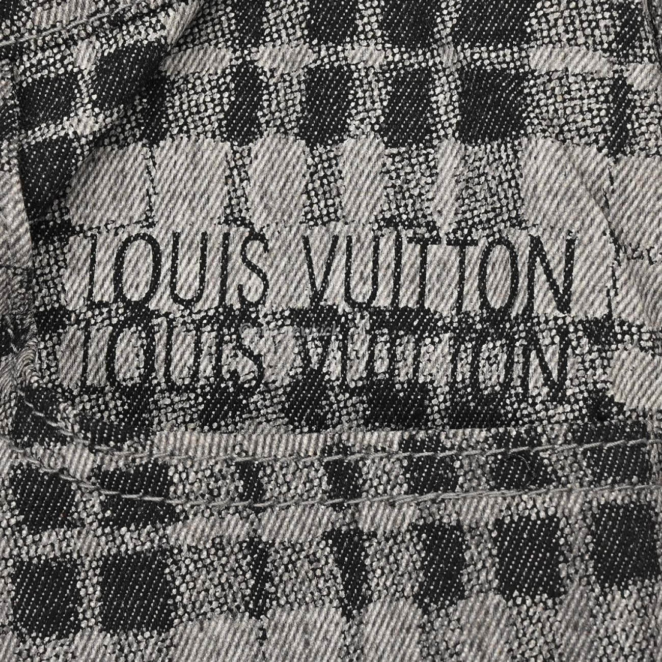 Louis Vuitton 1v 24ss Grey Checkerboard Printed Denim Shorts (8) - newkick.vip